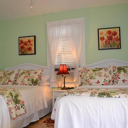 Speakeasy Inn (Adults Only) Key West Esterno foto