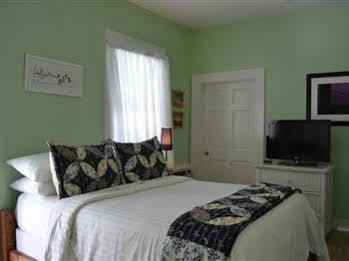 Speakeasy Inn (Adults Only) Key West Esterno foto